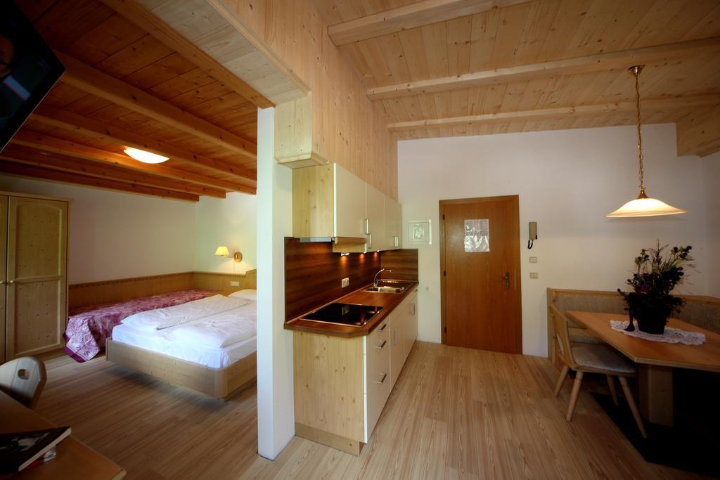 Hotel Garni Miriam Stern Zimmer foto